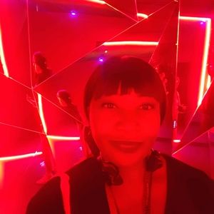 Meet your Posher, Janeill